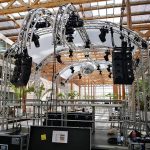 stylish stage with 12″ line array speakers